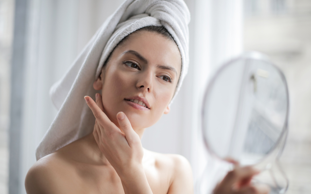 ¿Cuánto tiempo esperar entre productos de skincare?
