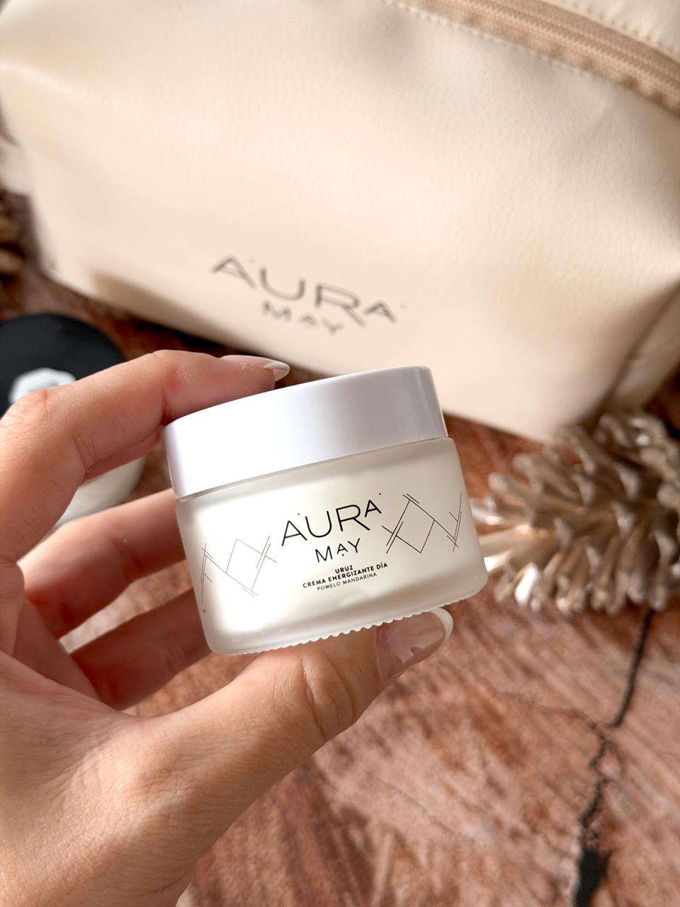 Pack Navidad Duo Cremas 20% OFF + Cosmetiquero Aura May